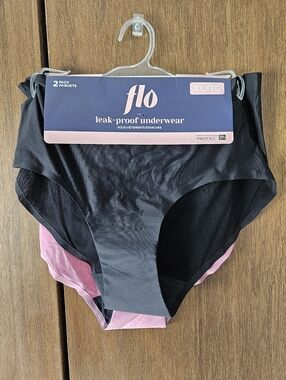 flo Leak-Proof Underwear 2-Pack - Black & Dusty Pink, XL